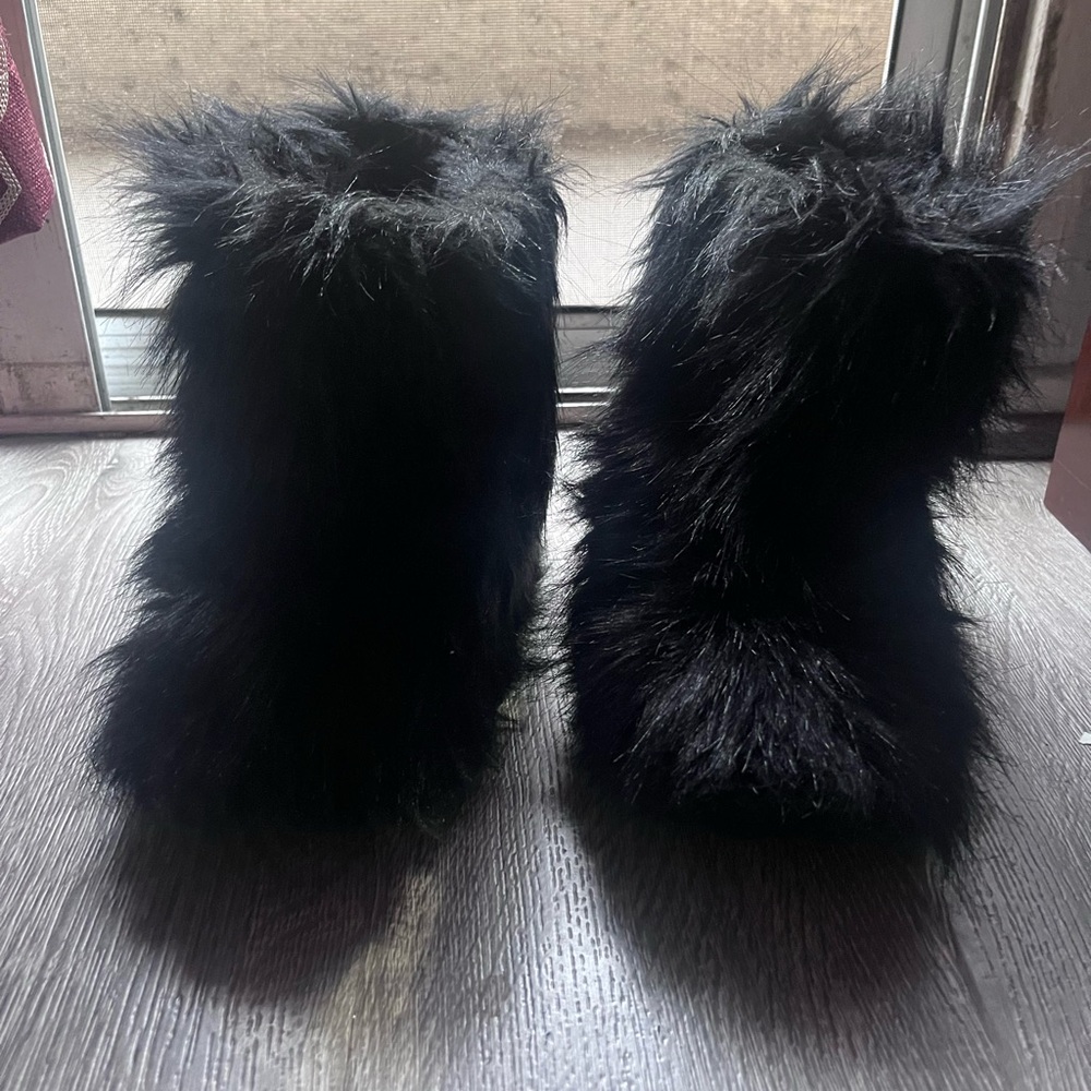 Faux Fur Black Boot Slippers - Plush Cozy Style